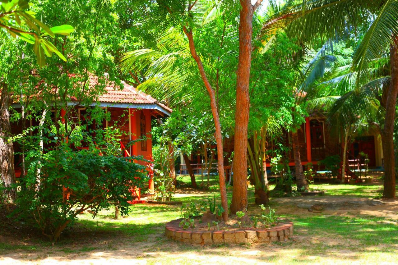 Green Garden Cabanas Tangalle Exteriör bild